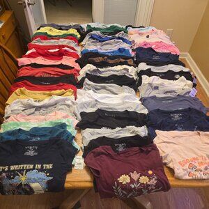 60 Wound Up T-shirt Bundle S & XS like new Fun Shirts perfect for back to school